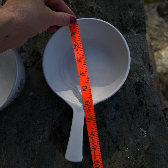 2 piece corning, ware, vintage sauce pans
Beautiful condition - Picture 6 of 7